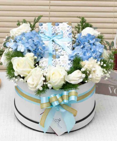 Premium bird nest with flowers 03